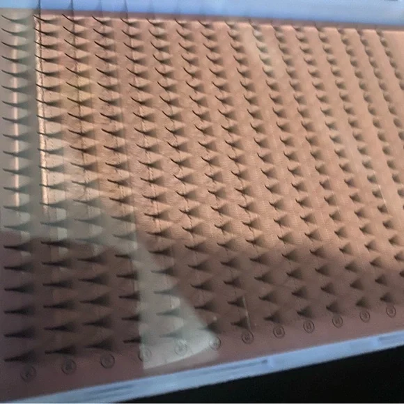 Veyes Premium Handmade Fan Lashes - Picture 2 of 2